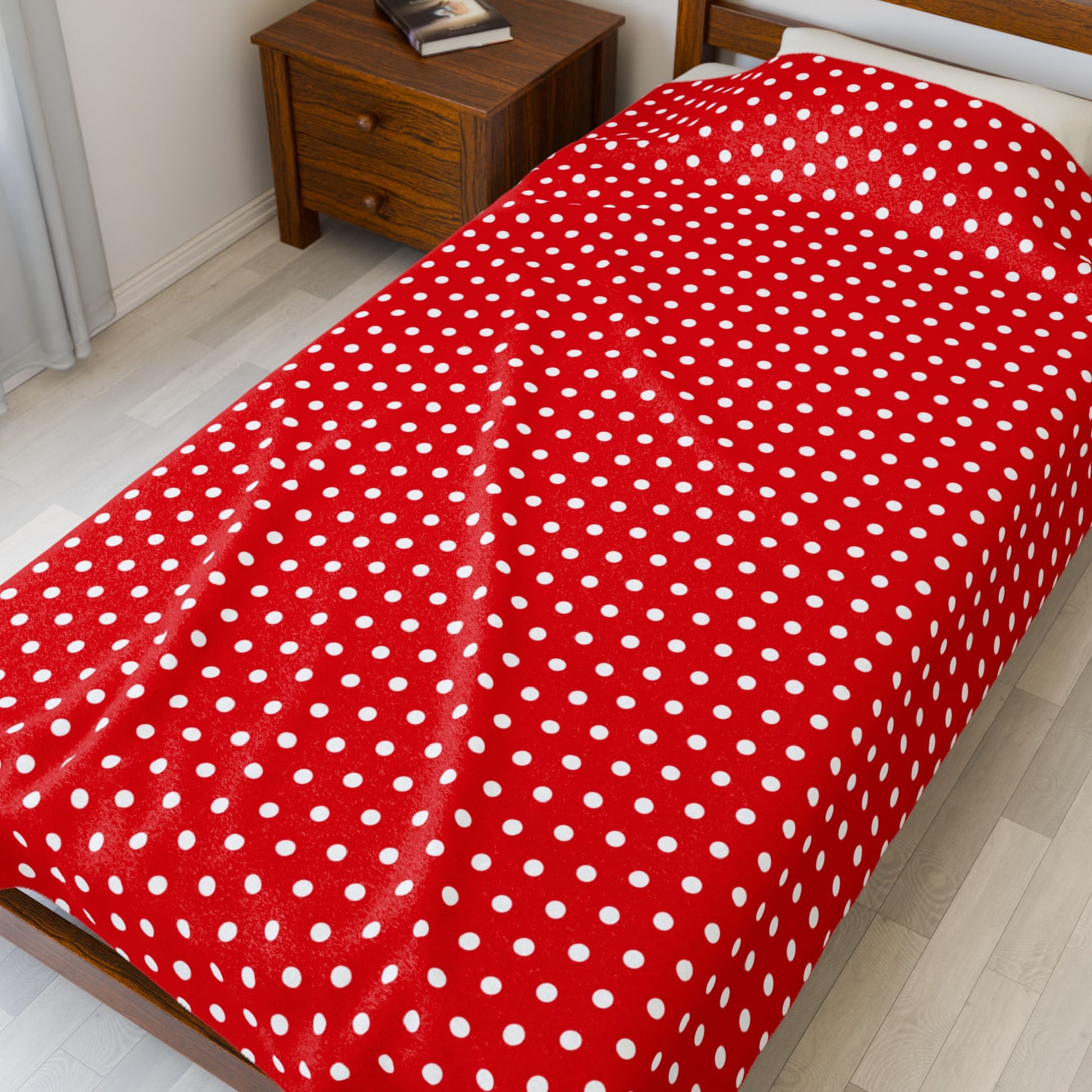 Cozy Red with White Polka Dots Velveteen Plush Blanket
