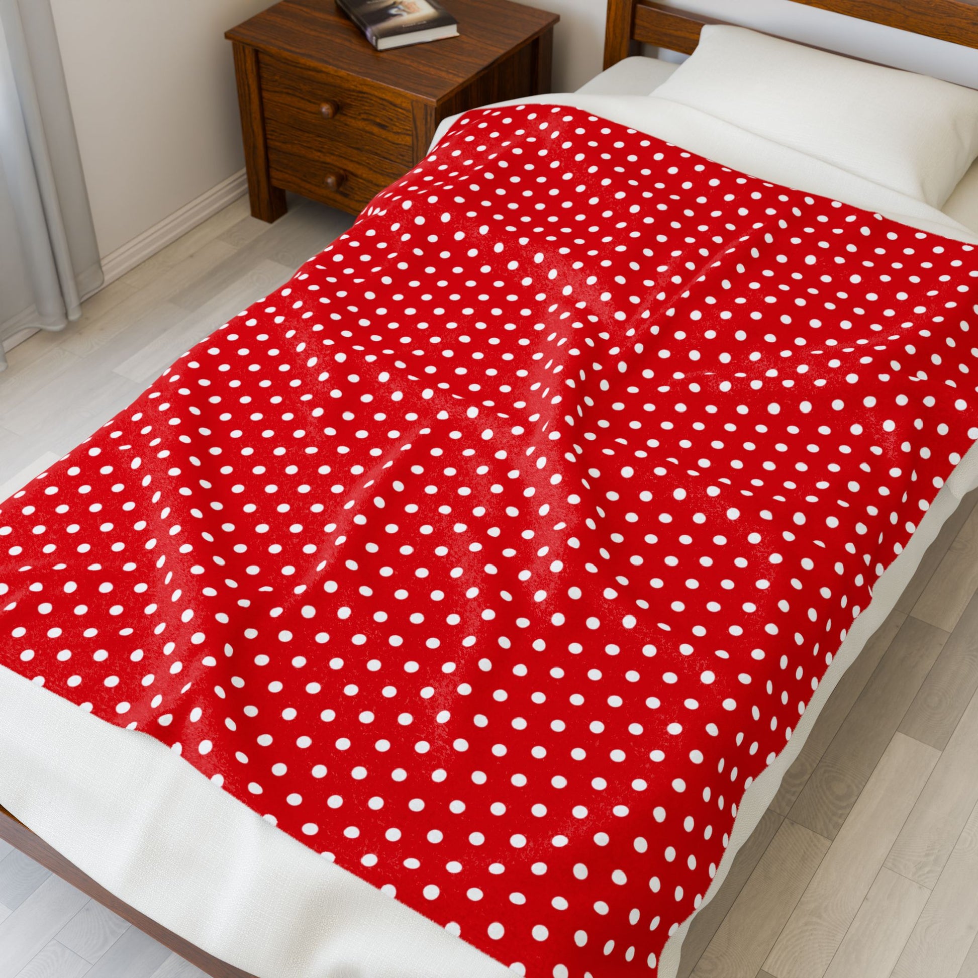 Cozy Red with White Polka Dots Velveteen Plush Blanket