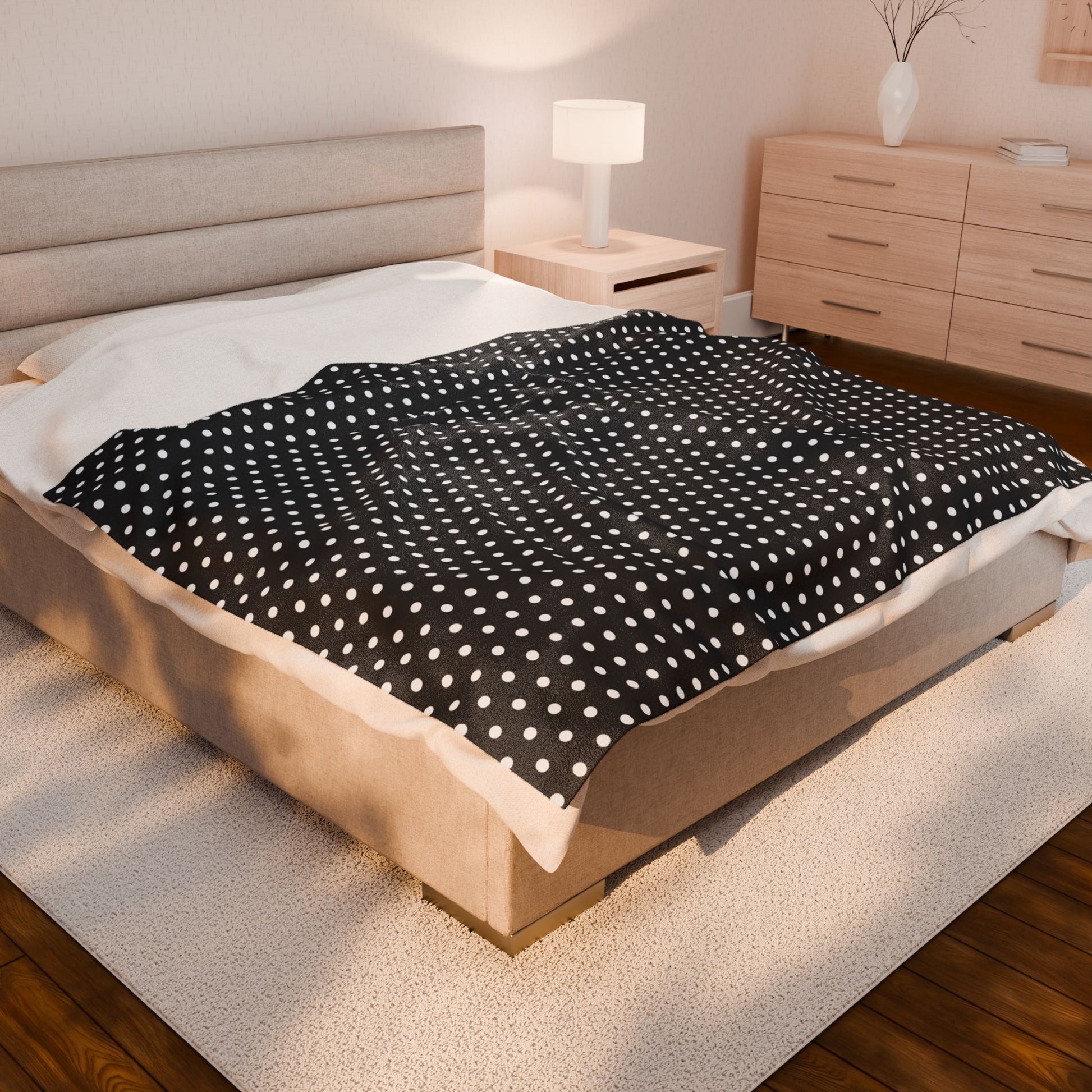 Cozy Black & White Polka Dot Velveteen Plush Blanket