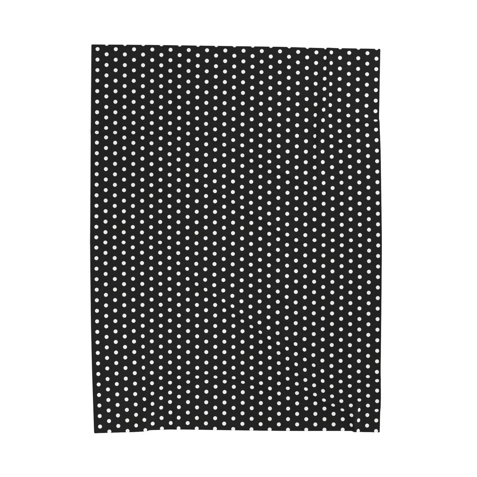 Cozy Black & White Polka Dot Velveteen Plush Blanket